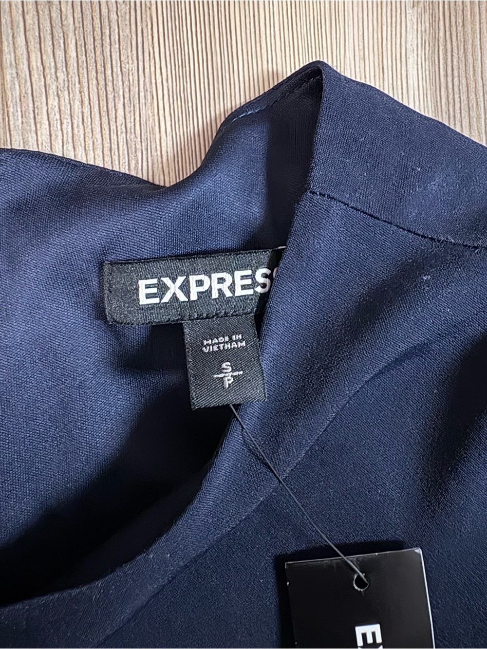 Express Navy Puff-Sleeve Ruched Ruffle Midi Dress - Picture 2 of 4